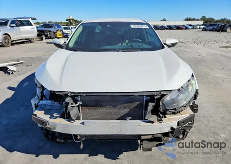 2019 Honda Civic Lx z USA, uszkodzony, nr VIN 19XFC2F62KE020799